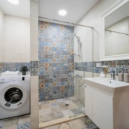 Comfy Luxury Center Апартамент Варна