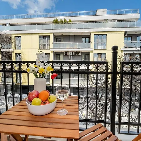 Comfy Luxury Center Apartman *
